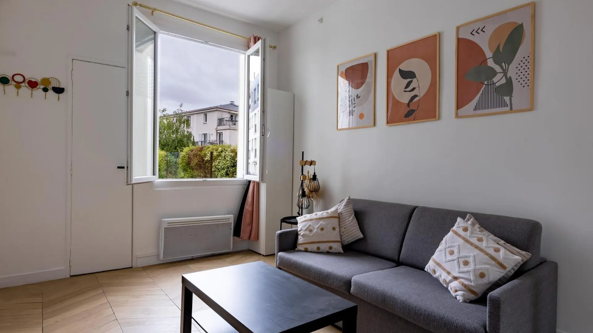 Romantic 3 Stars - Studio Suite By Canal Saint-Martin París 0*,  Francia